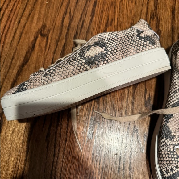 J Slides platform sneaker size 8 - Picture 3 of 3